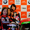 井原慶子監督が率いる女性チーム「LOVE DRIVE RACING」