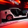 中国国内で2018年導入予定のプラグインハイブリッド車のコンセプトも出展