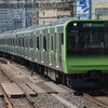 山手線のE235系。5月から量産車の営業運用が始まる。