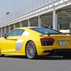 アウディ R8 V10 plus