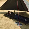 ベッドが収まる広い空間