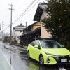 プリウスPHVで4月の雪が降る佐久を行く。