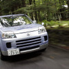 燃料電池車、高原を走る---日産が 軽井沢八月祭 に協賛