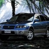 日産は2002年に『マーチ』など新型5車種を発売