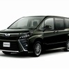 トヨタ ヴォクシー ZS（ハイブリッド車）