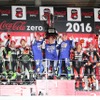 鈴鹿8耐2016年の表彰台