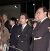 【フランクフルトショー2001速報】なぜか日産ゴーン社長も気になる、ジャガー『Rクーペ』