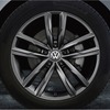 VW パサート ヴァリアント TSI エレガンスライン テックエディション18インチアルミホイール（グレー）