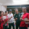 冨山エディター、NAVI CARSの河西編集長を囲むマツダ広報の皆さん。