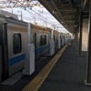 「昇降バー式ホーム柵」は愛甲石田駅上りホームに3両分設置された。