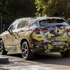 BMW X2 の最新プロトタイプ（イタリア・ミラノ）