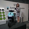 Gogoro2とバッテリーチャージャーのステーション