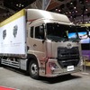 UDトラックス・クオン新型、6×2カーゴ（東京モーターショー2017）
