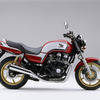 ホンダ CB750 一部改良…期間限定スペシャルも
