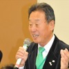 公明党オートバイ議員懇話会に要望するオートバイ政治連盟・吉田純一会長
