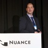 「Nuance Auto Forum Japan 2017」講演会場に登壇したSBDのパノス・コンスタントプロス氏