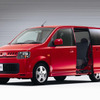 日産 オッティ にリモコンオートスライドドアなどを採用