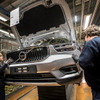 ボルボ XC40、量産第一号車がラインオフ…世界受注は1万3000台超え