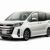 トヨタ ノア Si W×B（7人乗り・ホワイトパールクリスタルシャイン）