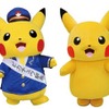 左が原ノ町駅に登場する「駅長ピカチュウ」、右が相馬駅に登場する「ピカチュウ」。期間中は、ピカチュウとの撮影会も実施。実施時間は、原ノ町駅が10時40分頃～11時10分頃、相馬駅が11時10分頃～11時40分頃。