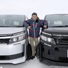 桂伸一氏がトーヨーのスタッドレスを乗り比べ。右が新製品の「トーヨー ウィンタートランパスTX」