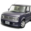 日産 キューブ Music room を発売