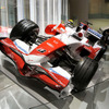 【東京モーターショー07】トヨタF1、07年型展示…ただしフタ付き