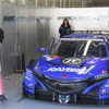 ジェンソン・バトンと、彼の今季の愛機#100 NSX-GT。