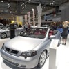 【フランクフルトから東京ショー2001へ】目がまわったオペル『シグナム2』