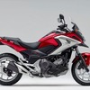 ホンダ NC750X デュアルクラッチトランスミッション<ABS>Eパッケージ（キャンディークロモスフィアレッド）