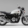 ホンダ CB1100（パールサンビームホワイト）