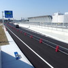 国道298号内回り、市川市田尻5丁目北歩道橋から北を臨む。左から降りてくる高架は県道市川浦安線（3月25日）。