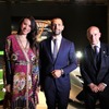左から道端アンジェリカ氏、ランボルギーニ・ジャパン代表のフランチェスコ・クレシ氏、駐日イタリア大使のジョルジョ・スタラーチェ閣下