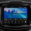 8.4インチオーディオナビゲーションシステム、Apple Carplay、Android Auto（リミテッド、トレイルホーク）