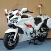 白バイと市販車は何が違うのか。開発を手がけるヤマハの開発者に突撃インタビュー。写真は現在導入されている「FJR1300AP」