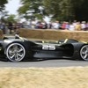 無人の完全自動運転車によるレース、「ロボレース」のロボットカーがヒルクライムに史上初めて成功（グッドウッド』2018）