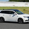 三菱 アウトランダーPHEV 現行型