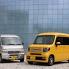 ホンダ N-VAN(右）とアクティバン(左)