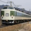 189系がしなの鉄道に乗れ入れるのは、2015年の北陸新幹線開業以来。