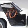 オートアート「トヨタ2000GT」