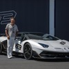 ランボルギーニ アヴェンタドールSVJ「63」と西川淳氏