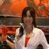 【東京モーターショー07】コンパニオン写真蔵…ダッジ その8、背中も