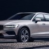 新型ボルボ V60 クロスカントリー