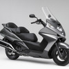 ホンダ シルバーウイング400 カラーリングを変更