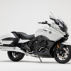 BMW K1600Bホワイトエディション