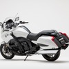 BMW K1600Bホワイトエディション