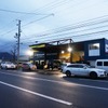 実はこんなにも違う！北海道の意外なスタッドレス事情とは!?新日本タイヤ販売　新川店　夕方のタイヤ交換渋滞