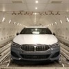 BMW 8シリーズクーペが成田空港に到着