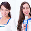 Keihin Blue Beautyの蒼怜奈さん（左）とKeihin Blue Navigatorの英美里さん