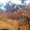 約40年間そのままの状態で保管されていた車体は、サビだらけで激しく腐食していた